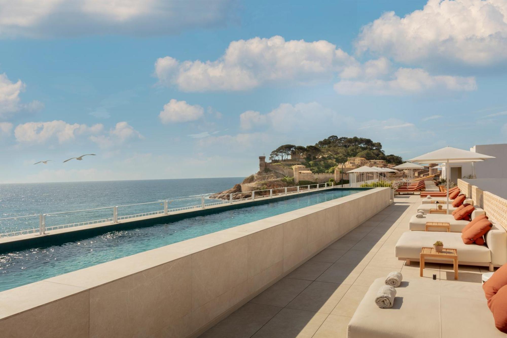 Elisabeth By The Sea Hotel Tossa de Mar Bagian luar foto